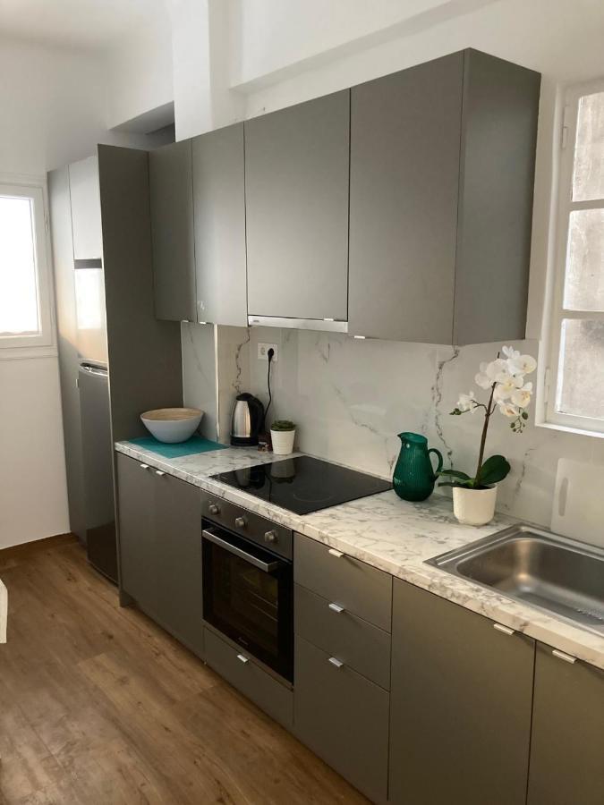 Great Apartment With Terrace In Central Athén Kültér fotó